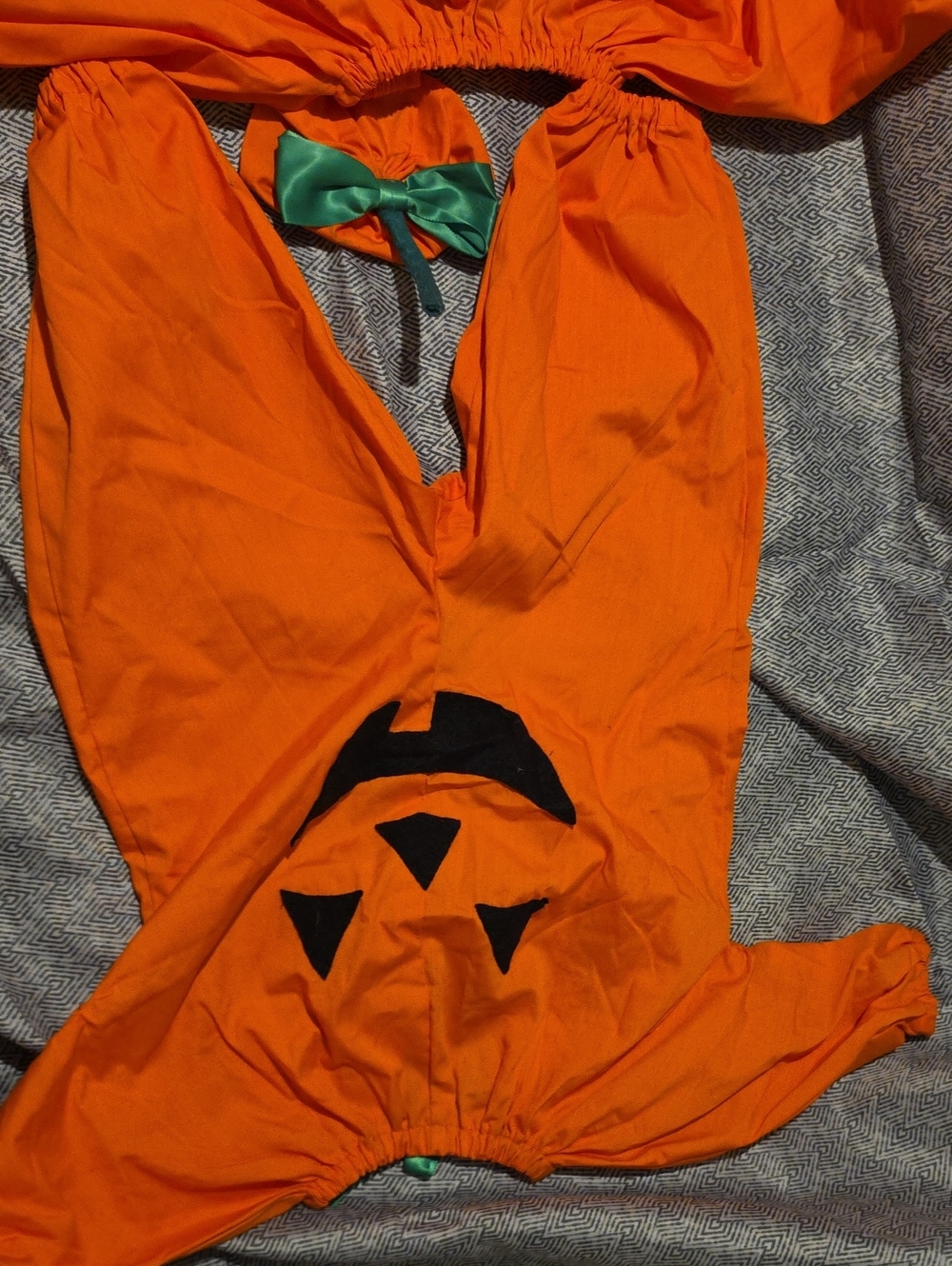 Kids Orange Pumpkin Jumpsuit Costume with Green Bow